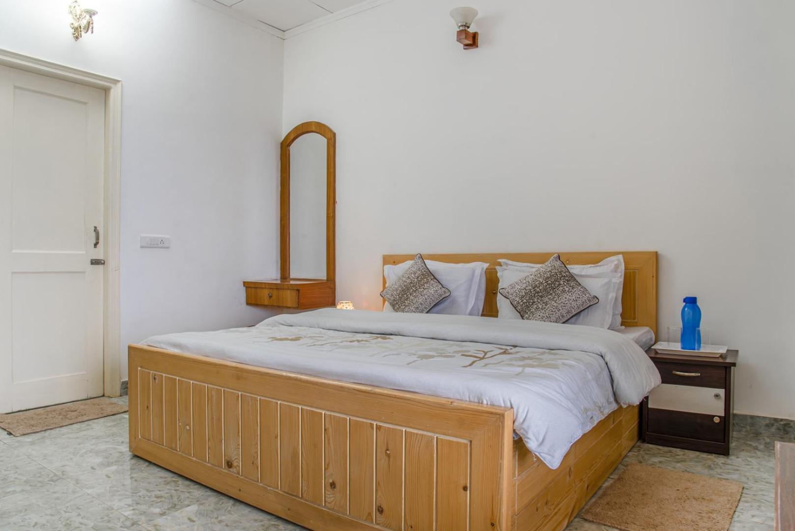 Kasauli Edge Apt With Balcony Экстерьер фото